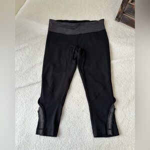 Lululemon Capri athletic leggings